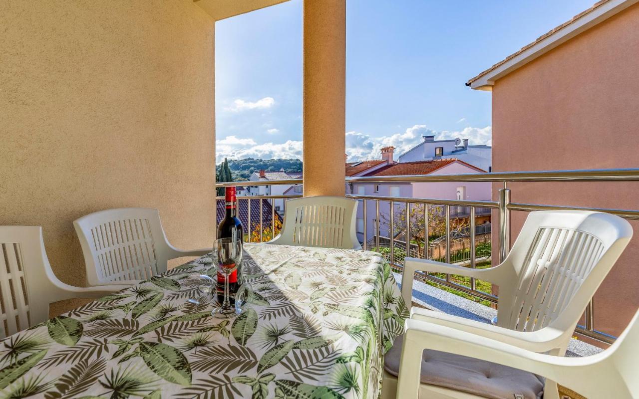 Istriensonne - Apartments Veruda Mit Grillterrasse Пула Экстерьер фото