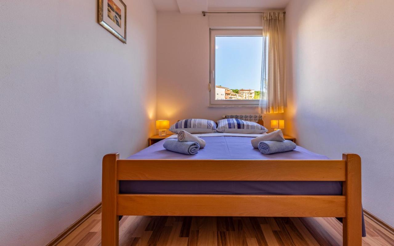 Istriensonne - Apartments Veruda Mit Grillterrasse Пула Экстерьер фото