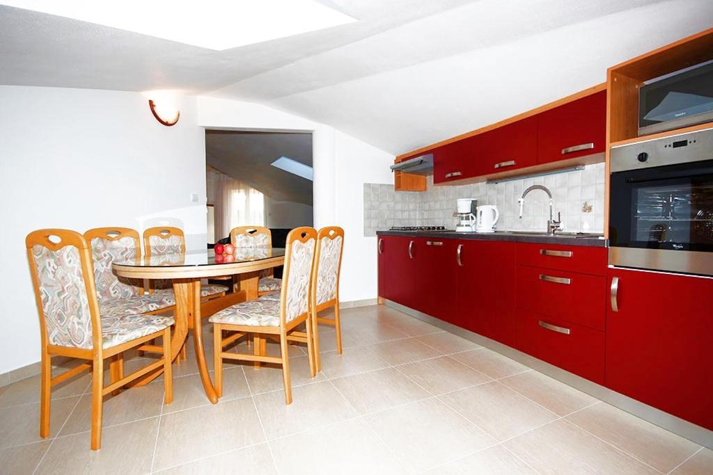 Istriensonne - Apartments Veruda Mit Grillterrasse Пула Экстерьер фото