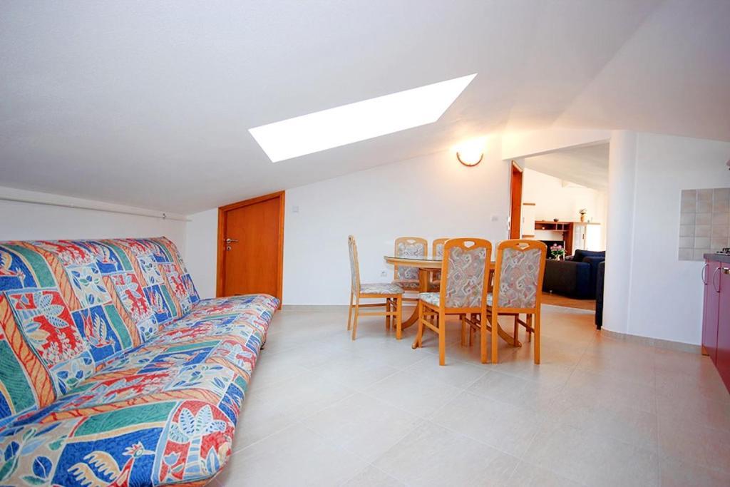 Istriensonne - Apartments Veruda Mit Grillterrasse Пула Экстерьер фото